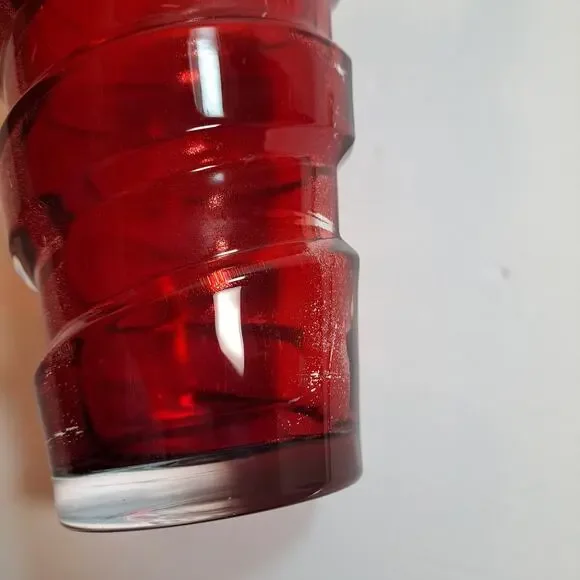Vintage Ruby Red Spiral Swirl Art Glass Vase 9" Unmarked Centerpiece Flowers